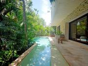 Casa en Venta en Aldea Zama, Tulum: Espaciosa Propiedad...