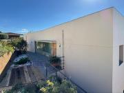 Casa en venta en Alella. Chalet con luz, tranquilidad y...