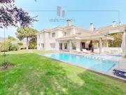 Casa en venta en Alella. Exclusiva Casa Unifamiliar con...