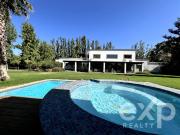 Casa en Venta en Algarrobal 1
