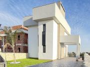 Casa en venta en Algorfa. Casas.