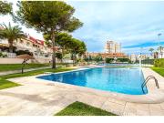 Casa en venta en Alicante, Cabo de las Huertas. Bungalow...