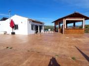 Casa en venta en Almogía. PRECIOSA FINCA PARA...