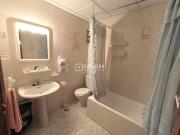 Casa en venta en Almonacid de Toledo. Fabulosa vivienda,...