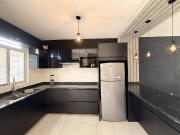 Casa en venta en Alta California, dentro de Coto