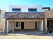 CASA EN VENTA EN ALTARIA RESIDENCIAL