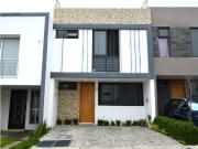 Casa en Venta en Altavista Residencial Vitana B17