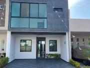 Casa en venta en Altavista Residencial, Zapopan, Jalisco