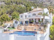 Casa en venta en Altea, Altea Hills. Villa Clásica con...