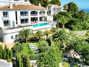 Casa en venta en Altea, Altea la Vella. VILLA DE LUJO EN...
