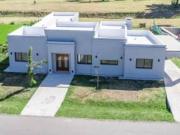 Casa en Venta en Pilar, Barrio Altos de Campo Grande