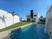 CASA EN VENTA EN ALTOS DE OAXTEPEC EN MORELOS