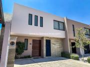 Casa en VENTA en Altos del Marques