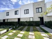 Casa en venta en Altos Juriquilla, Querétaro