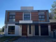 Casa en venta en Altozano