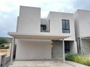 Casa en venta en Altozano