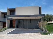 Casa en venta en Altozano el Nuevo Querétaro