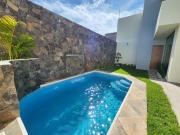 Casa en Venta en Altozano Fraccionamiento Encinar a 7...