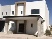 Casa en venta en Altozano la Nueva Laguna, Gómez...