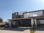 Casa en venta en Altozano la Nueva Laguna, Gómez...