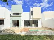 CASA EN VENTA EN ALTOZANO, MERIDA YUCATAN 4 RECAMARAS