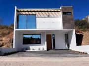 CASA EN VENTA EN ALTOZANO, MORELIA