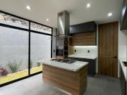 CASA EN VENTA EN ALTOZANO MORELIA