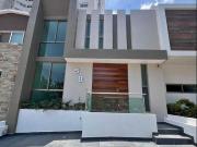 Casa en venta en Altozano, Morelia, Michoacán