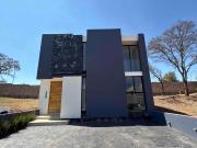 CASA EN VENTA EN ALTOZANO PRADERAS