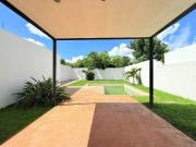 CASA EN VENTA EN ALURA CHOLUL A MENOS DE 5 MINUTOS DEL...