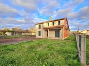 Casa en venta en Ames, Bugallido. Casas.