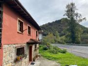 Casa en venta en Amieva. CASA INDEPENDIENTE CON TERRENO...