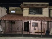 ¡Casa en Venta en Ampliación La Rosita, Torreón!