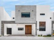 Casa en venta en Ampliación Senderos, Torreón, Coahuila...