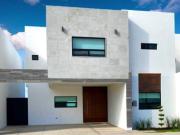 Casa en venta en Ampliación Senderos, Torreón, Coahuila...