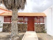 Casa en venta en Antigua, Caleta de Fuste. Bungalow en...