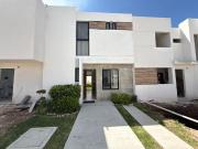 CASA EN VENTA EN COTO RESIDENCIAL AGUASCALIENTES PONIENTE