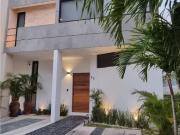 Casa en Venta en Arbolada, Benito Juárez, Quintana Roo