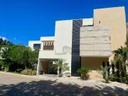Casa en venta en Arbolada by Cumbres Cancun