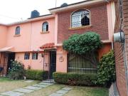 Casa en Venta en Arboleda 2 en Santa María Totoltepec....