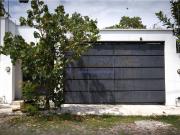 Casa en venta en Arboledas, Colima, Colima