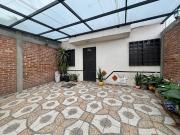 Casa en venta en Arboledas de Jacarandas con recamara en...
