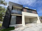 Casa en venta en Arboretto Residencial Santiago N.L