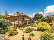 Casa en venta en Arenys de Munt, de 1 m² 4 habitaciones...