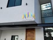 CASA EN VENTA EN ARGENTA RESIDENCIAL