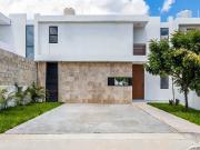 Casa en Venta, en Arista II, Dzityá