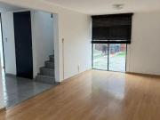 CASA EN VENTA EN ARQUITOS, EXCELENTE UBICACION 8 MIN DE...