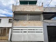 Casa en Venta en Artigas, Caracas Casa en Venta en Artigas, Caracas