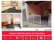 Casa en venta en Arucas, Juan XXIII. CASA ADOSADA. Casas.