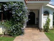 Casa en venta en Atlixco con jardín y alberca